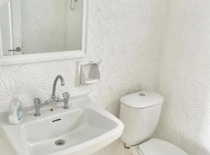דירה Blue House - Recently Renovated