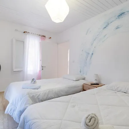 Lejlighed Blue House - Recently Renovated Dafnila